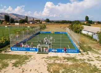 FFM vendosi në përdorim arenën e re të FIFA-s në Mogillë